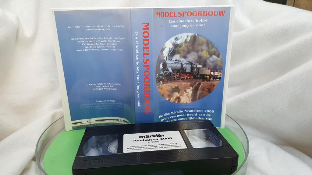 Marklin  De film Märklin neuheiten 2000 VHS Band, Alle leeftijden, Ophalen of Verzenden, Zo goed als nieuw, Overige genres
