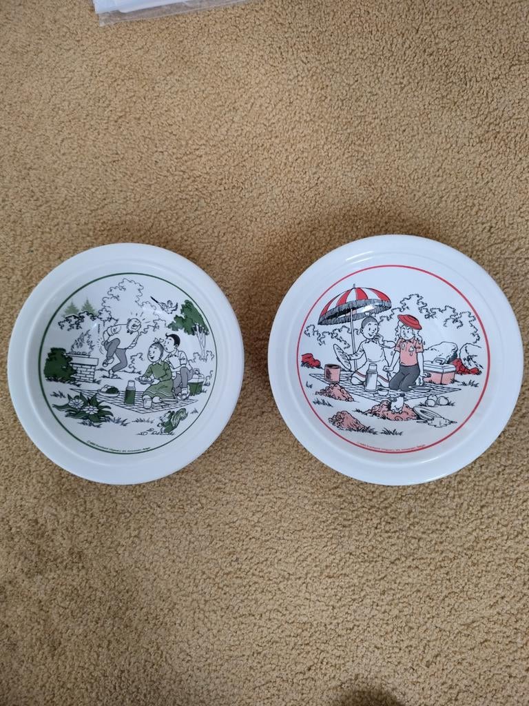 Twee Suske en Wiske schaaltjes, Ophalen of Verzenden, Overige stijlen, Schaal of Schalen