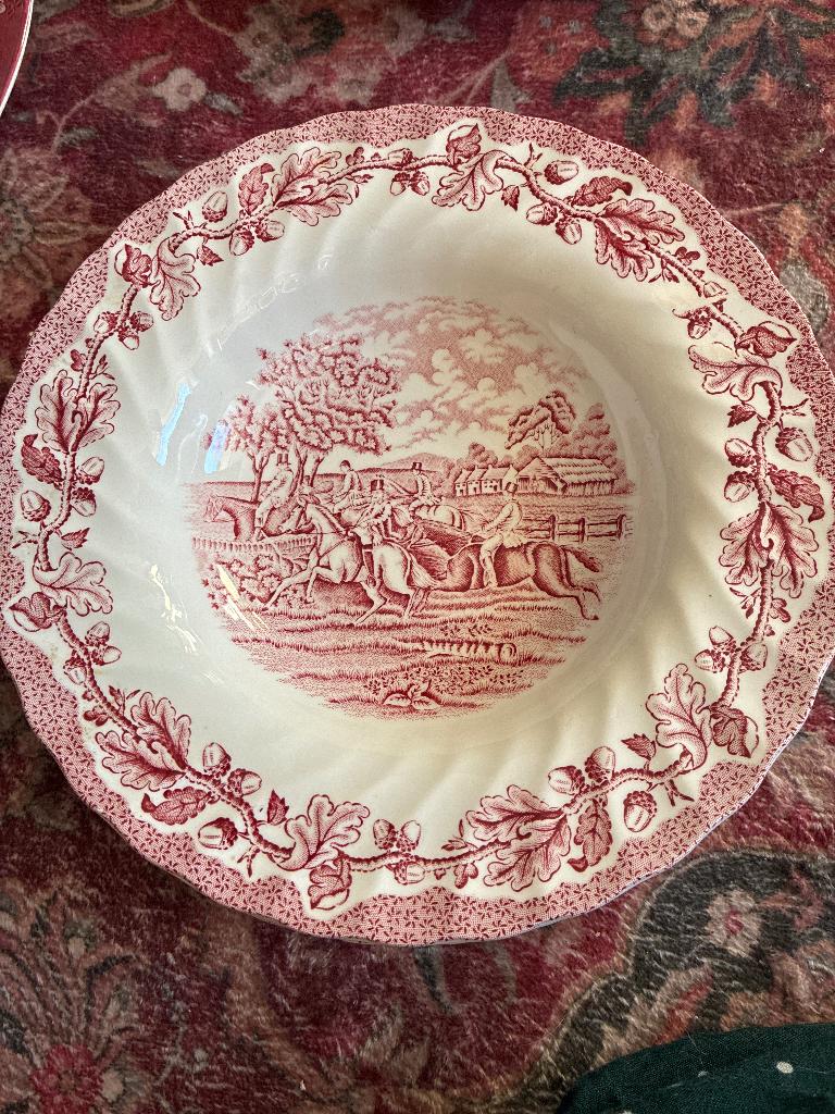 English Ironstone diepe borden, Ophalen