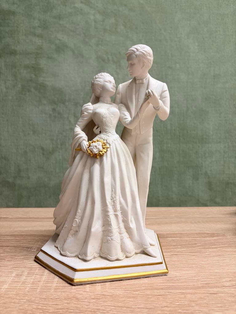 Franklin Mint Porseleinen Bruidspaar Beeldje, Ophalen of Verzenden, Zo goed als nieuw, Mens