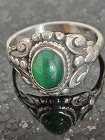 Antieke Zilveren Ring met Groene Chalcedoon - Maat 18, Ophalen of Verzenden