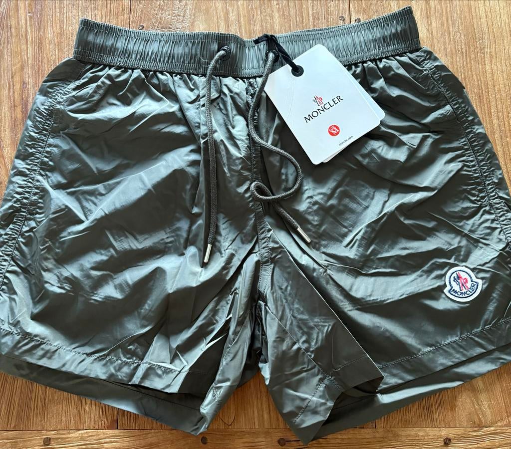 Moncler zwemshort donkergroen, Kleding | Heren, Badmode en Zwemkleding, Ophalen of Verzenden, Overige maten, Groen, Zwemshort