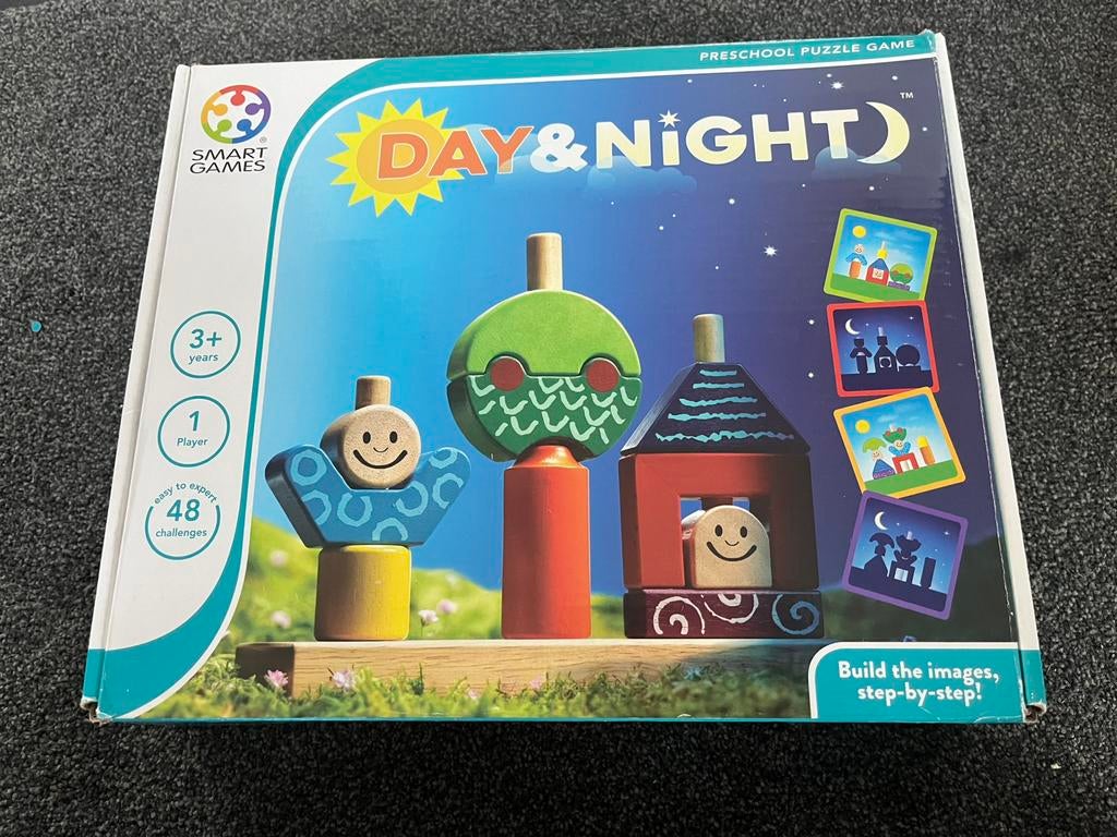 Smart games day & night, Ophalen of Verzenden, Zo goed als nieuw, Puzzelen