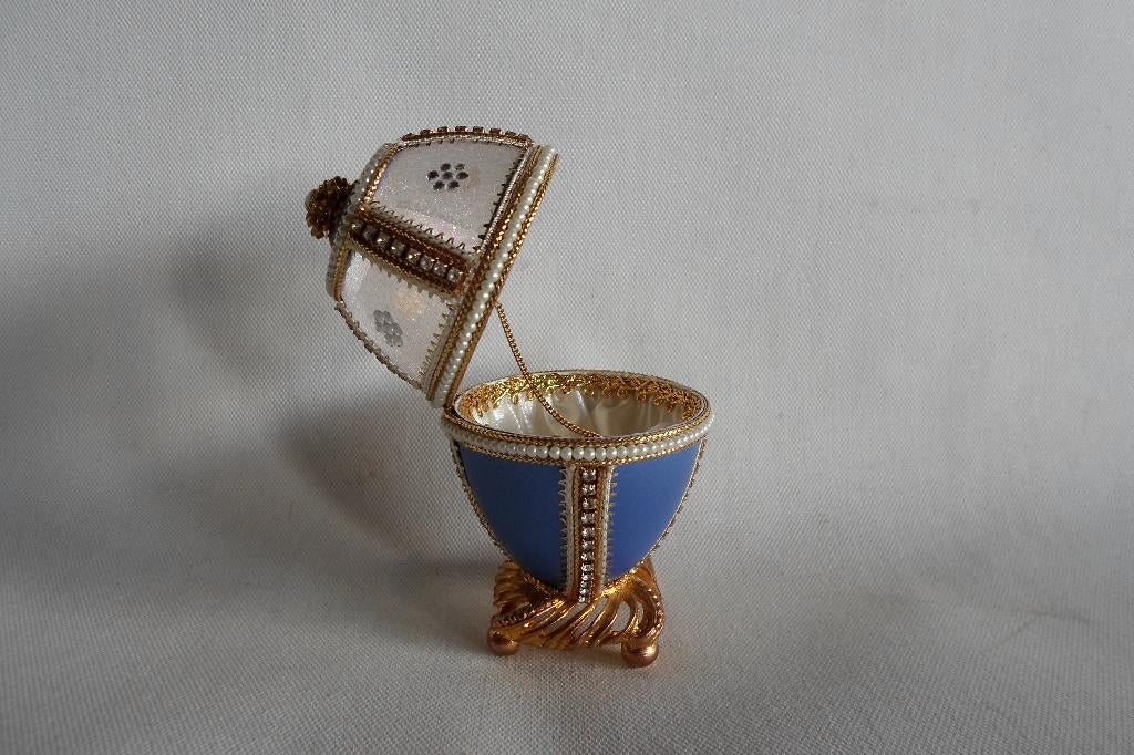 Faberge Stijl Ei, Antiek en Kunst, Antiek | Porselein, Ophalen of Verzenden