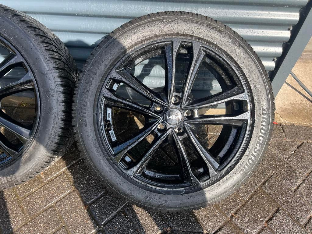 Winterset Kia Sportage NQ5 ORIGINEEL, Gebruikt, Banden en Velgen, Winterbanden, 235 mm
