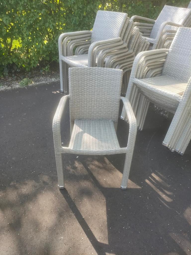 Partij van 62 terrasstoelen voor horeca, restaurant, cafe., Tuin en Terras, Ophalen