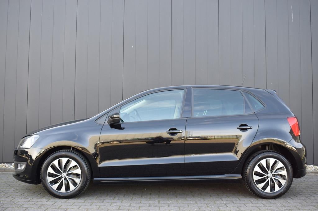 Volkswagen Polo 1.0 BlueMotion Edition Airco | Telefonie | 1, Voorwielaandrijving, Stof, Met garantie (alle), Zwart