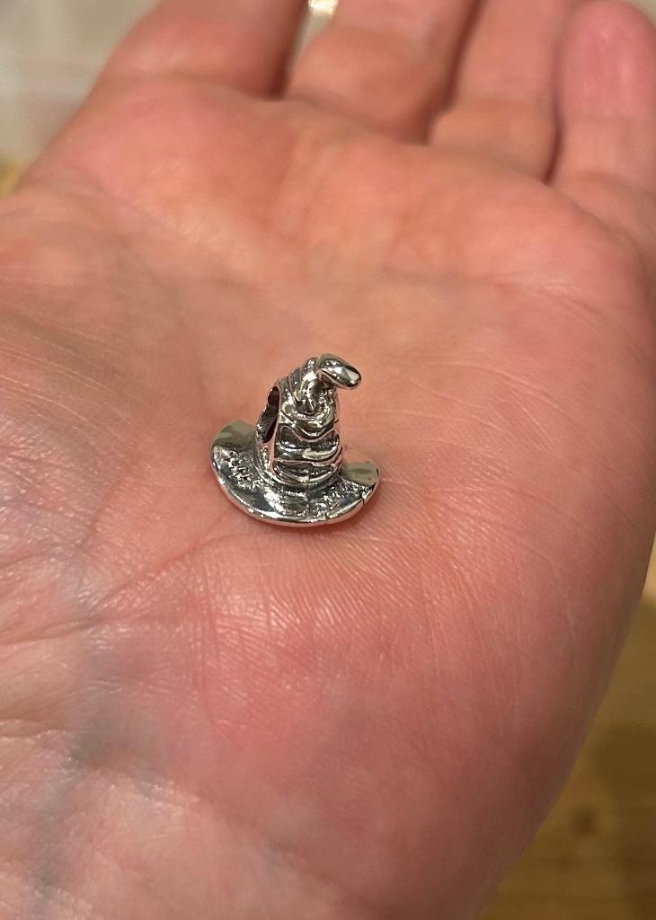 Harry Potter hoed bedel, Overige merken, Nieuw, Ophalen of Verzenden, 1 bedel