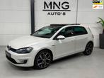 Volkswagen Golf 1.4 TSI GTE|PANO|KEYLESS|Trekh|, Auto's, 8 kWh, Gebruikt, Euro 6, 4 cilinders