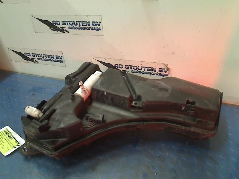 Ruitensproeierreservoir Mercedes-Benz GL (X166) A1668601060, Gebruikt, Mercedes-Benz AG, Mercedes-Benz, Mercedesstraße 120, Stuttgart 70372, , Duitsland