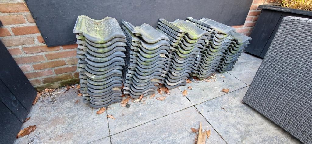 Zwarte dakpannen (gebruikt), Ophalen, Gebruikt, Steen of Klei, Zwart