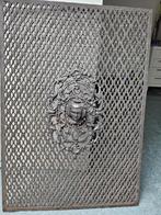 Antiek Gietijzeren Deurrooster - 1897, Ophalen, Minder dan 80 cm, Minder dan 200 cm, Metaal