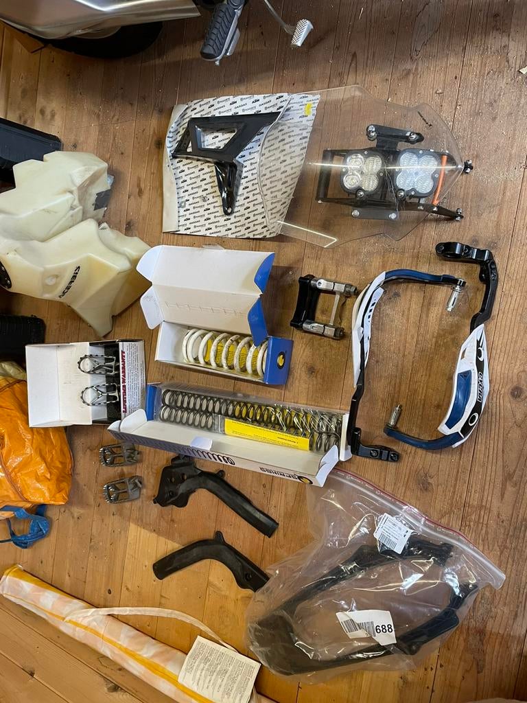 TET onderdelen set voor KTM enduro ritten, Motoren, Accessoires | Overige, Ophalen of Verzenden