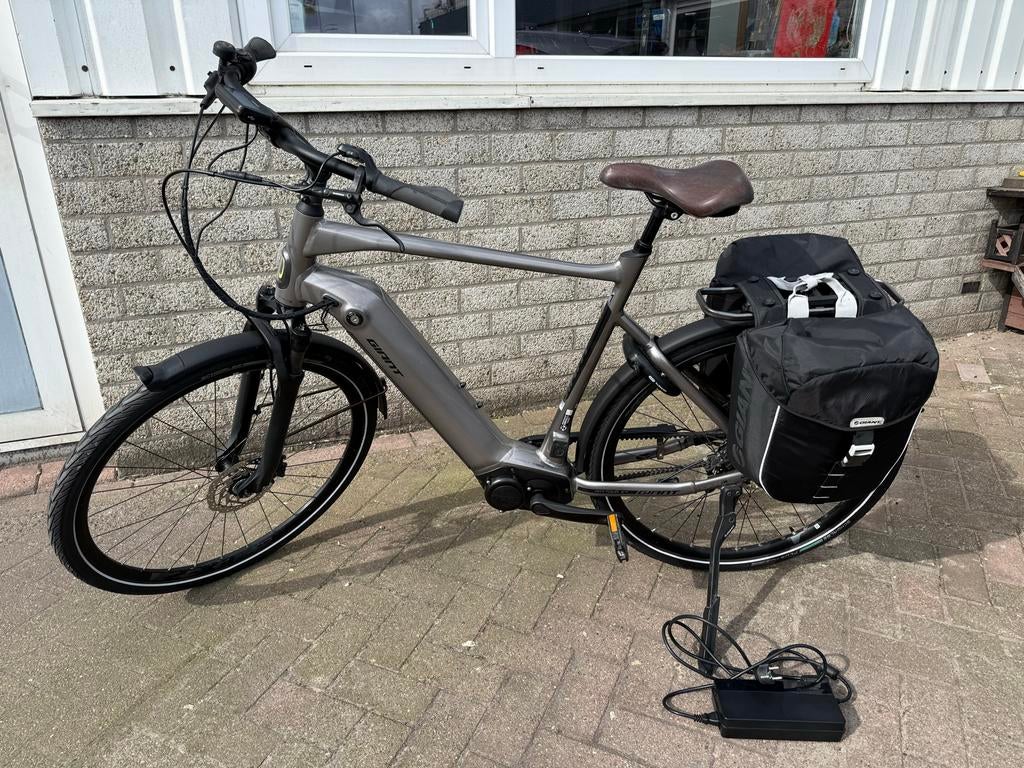Giant Anytour XL E+ elektrische fiets in zeer goede staat, Zo goed als nieuw, 59 cm of meer, 50 km per accu of meer, Giant