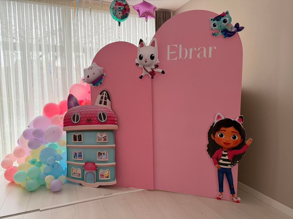 Gabby dollhouse backdrop TE HUUR, Ophalen, Zo goed als nieuw, Verjaardag