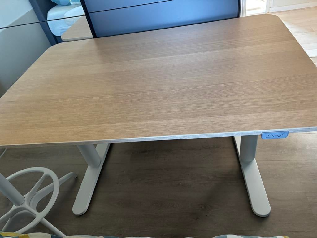 Hoog laag bureau  120x80 met kruk, Huis en Inrichting, Ophalen, Zo goed als nieuw