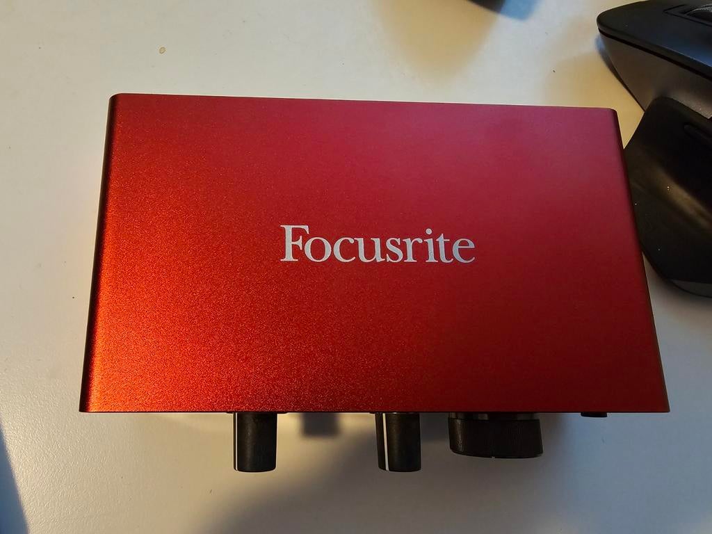 Focusrite Scarlett Solo 3rd Gen Audio Interface, Ophalen of Verzenden, Zo goed als nieuw, Minder dan 5 kanalen, Microfooningang