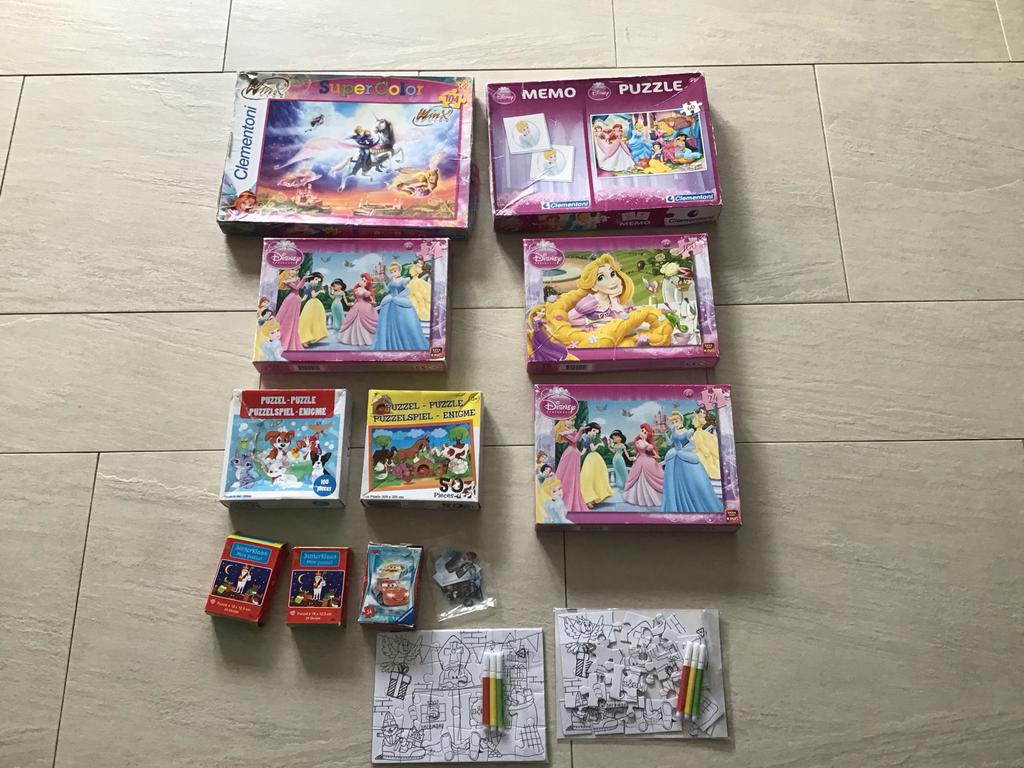 Diverse kinderpuzzels en memo spellen, Ophalen, Meer dan 50 stukjes, Gebruikt, 4 tot 6 jaar