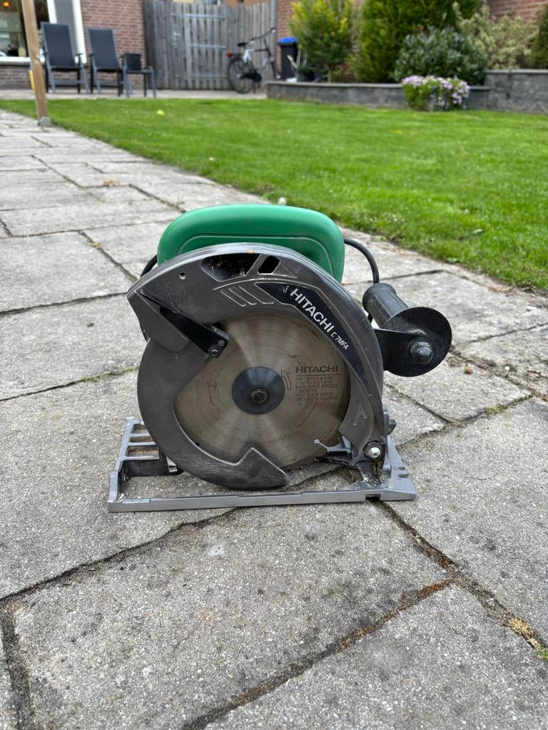 Hitachi Cirkelzaag C7MFA - 190mm, 1010W, Ophalen, Gebruikt, Cirkelzaag, 600 tot 1200 watt