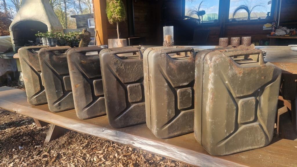 Vintage KL leger jerrycans - 1978 tm 1988 - Origineel, Ophalen of Verzenden, Landmacht, Nederland
