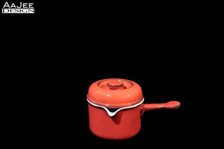 Thomas Scandic – Flamfest – schenkkannetje / sauspan, Huis en Inrichting, Keuken | Servies, Gebruikt, Overige typen, Overige stijlen