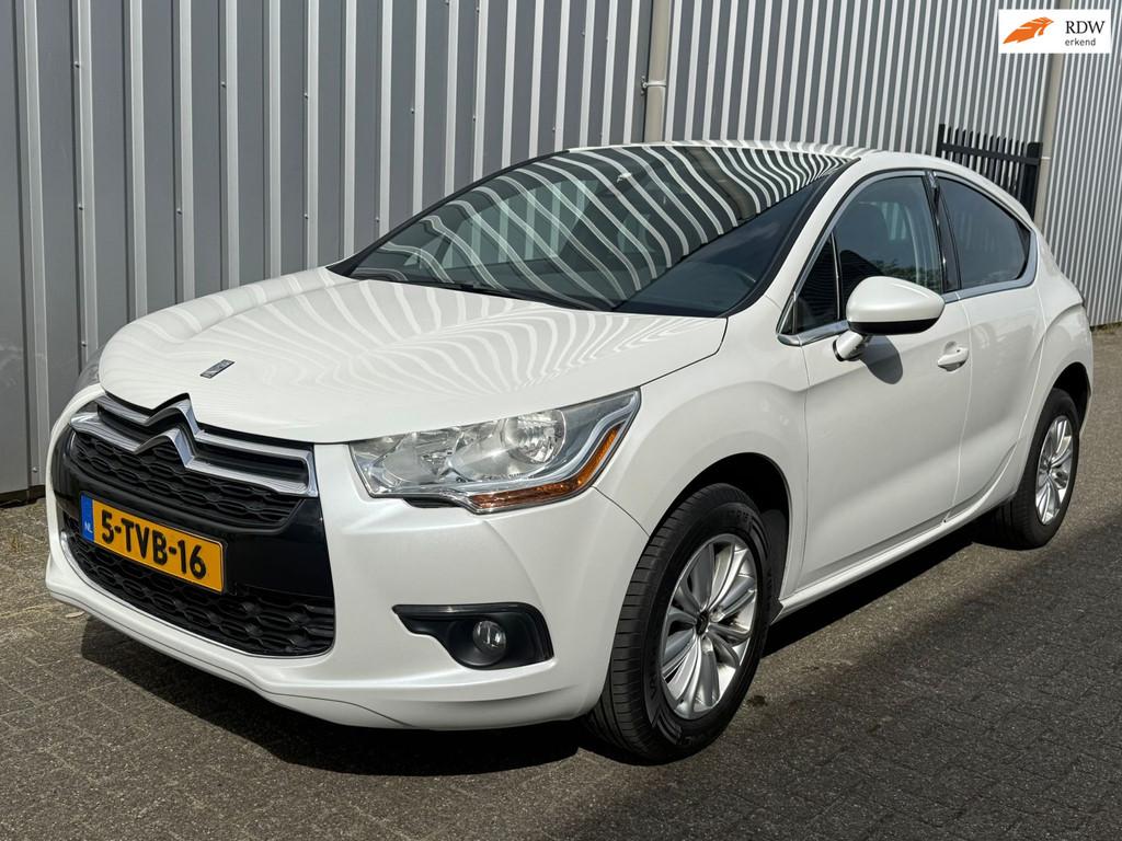 Citroen DS4 1.6 e-HDI Business / Nette Auto/ NWE apk, Auto's, Voorwielaandrijving, Euro 5, 680 kg, 4 cilinders