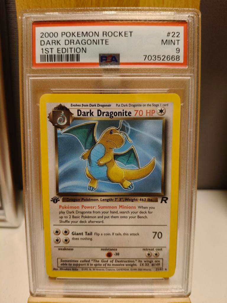 22
Dark Dragonite team Rocket first edition psa 9, Hobby en Vrije tijd, Verzamelkaartspellen | Pokémon, Ophalen of Verzenden, Zo goed als nieuw