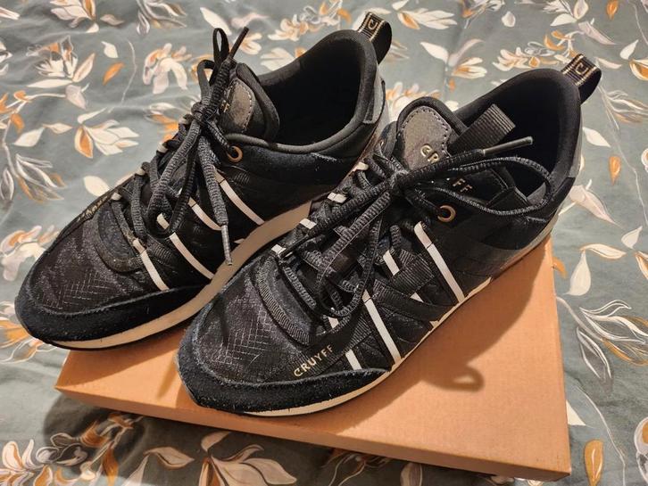 Zwarte Cruyff sneakers maat 40, Kleding | Dames, Schoenen, Zo goed als nieuw, Sneakers of Gympen, Zwart, Ophalen of Verzenden