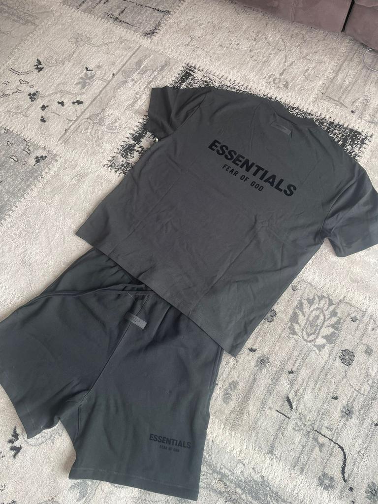 Essentials Zomerset Trainingspak - Maat M - Zwart, Kleding | Heren, Ophalen of Verzenden, Nieuw, Maat 48/50 (M)