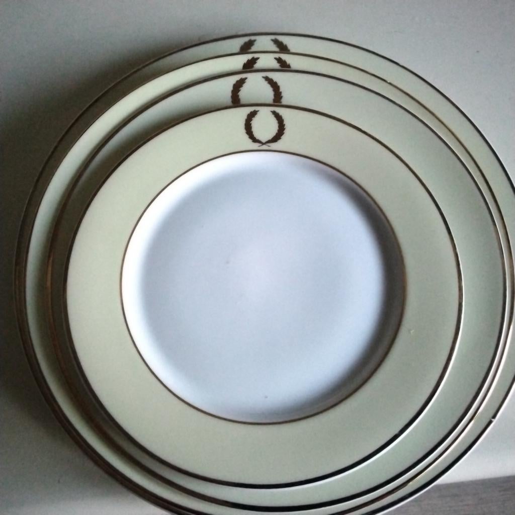 Hema   ( kerst) servies, Huis en Inrichting, Ophalen of Verzenden, Porselein, Overige stijlen, Bord(en)