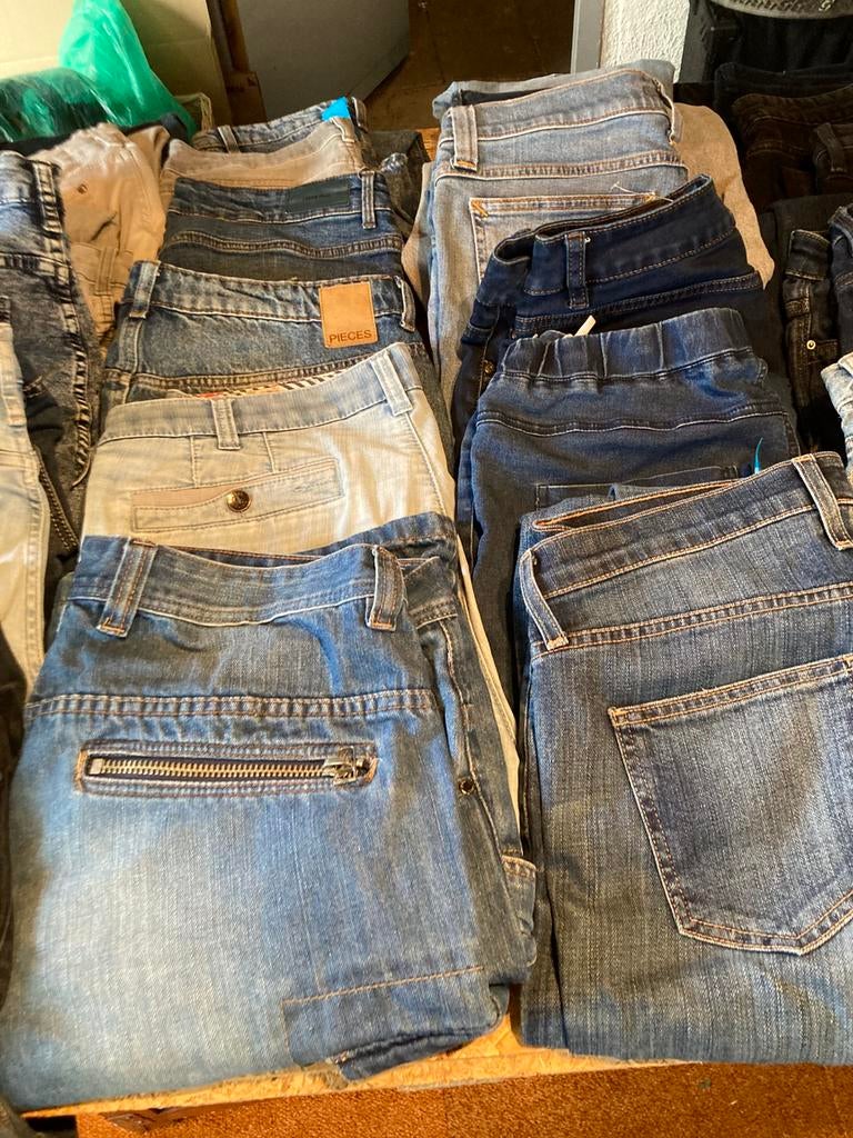 Partij 40 jeans/ spijkerbroeken heel goed, Kleding | Dames, Ophalen of Verzenden, Zo goed als nieuw
