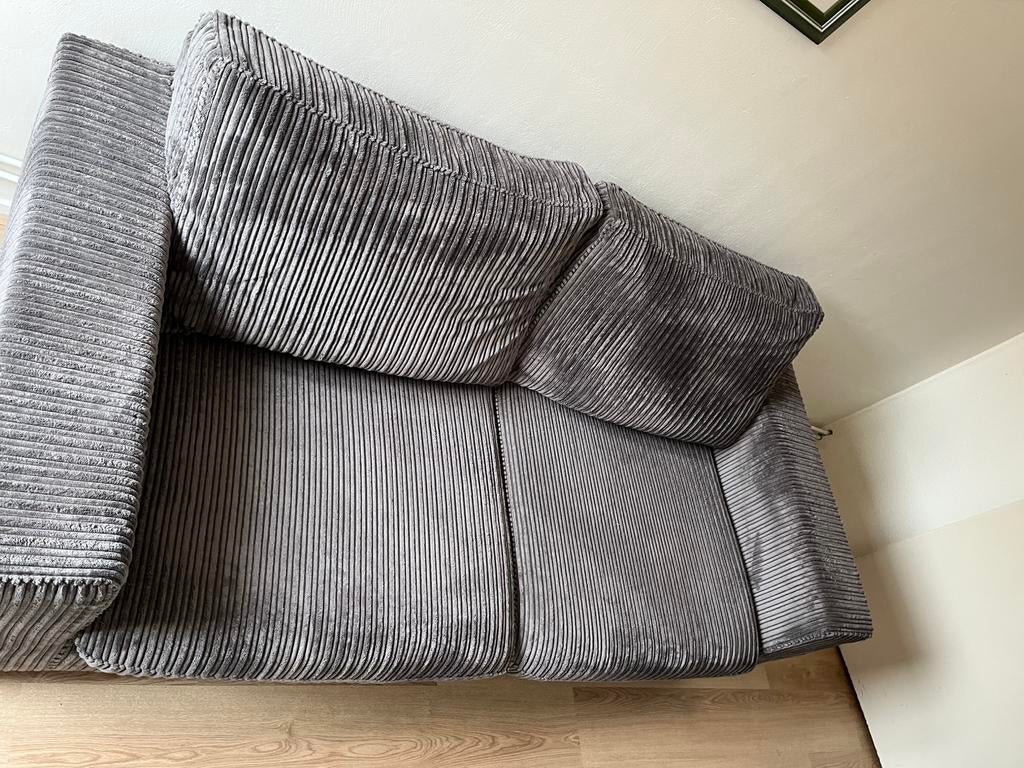 Bank 2 zit ribstof., Huis en Inrichting, Banken | Bankstellen, Zo goed als nieuw, Rechte bank, Tweepersoons, Minder dan 150 cm