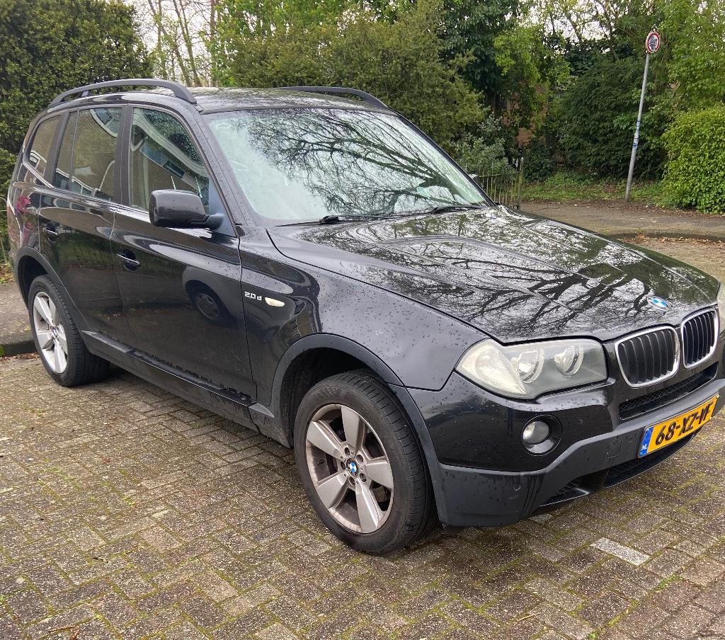 BMW X3 2.0 D AUT 2007 Zwart, Youngtimer, Auto's, BMW, Automaat, 15 km/l, 1995 cc, Zwart