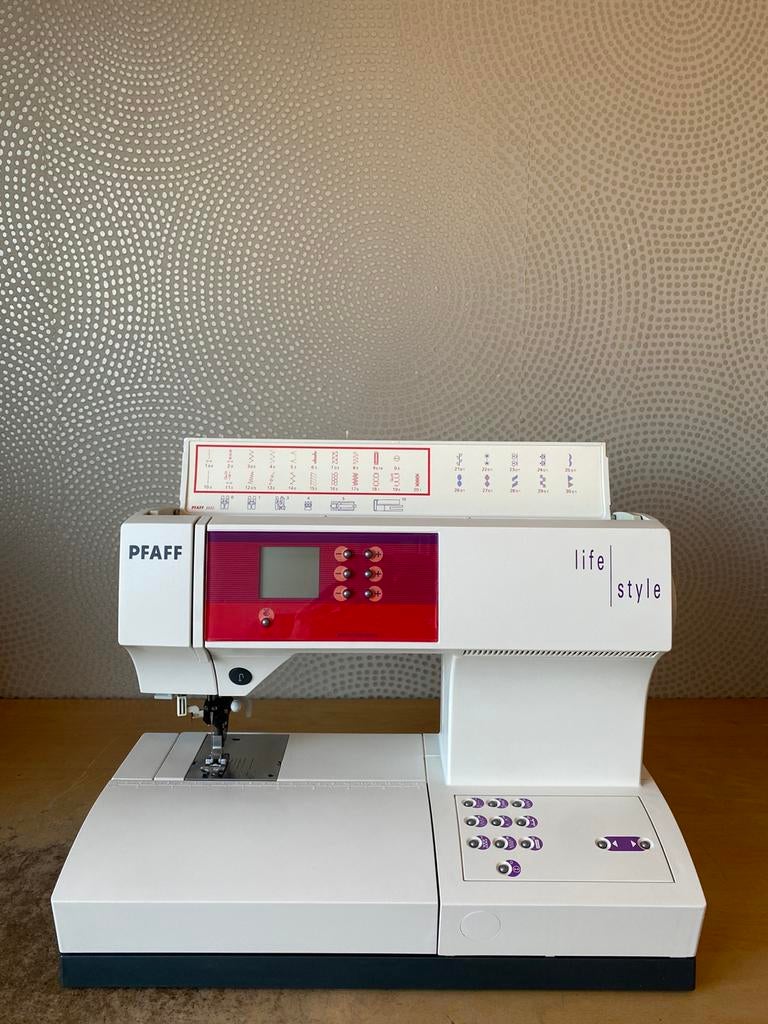 NAAIMACHINE PFAFF 2022 MET IDT DUBBEL STOFTRANSPORT, Hobby en Vrije tijd, Naaimachines en Toebehoren, Ophalen of Verzenden, Gebruikt