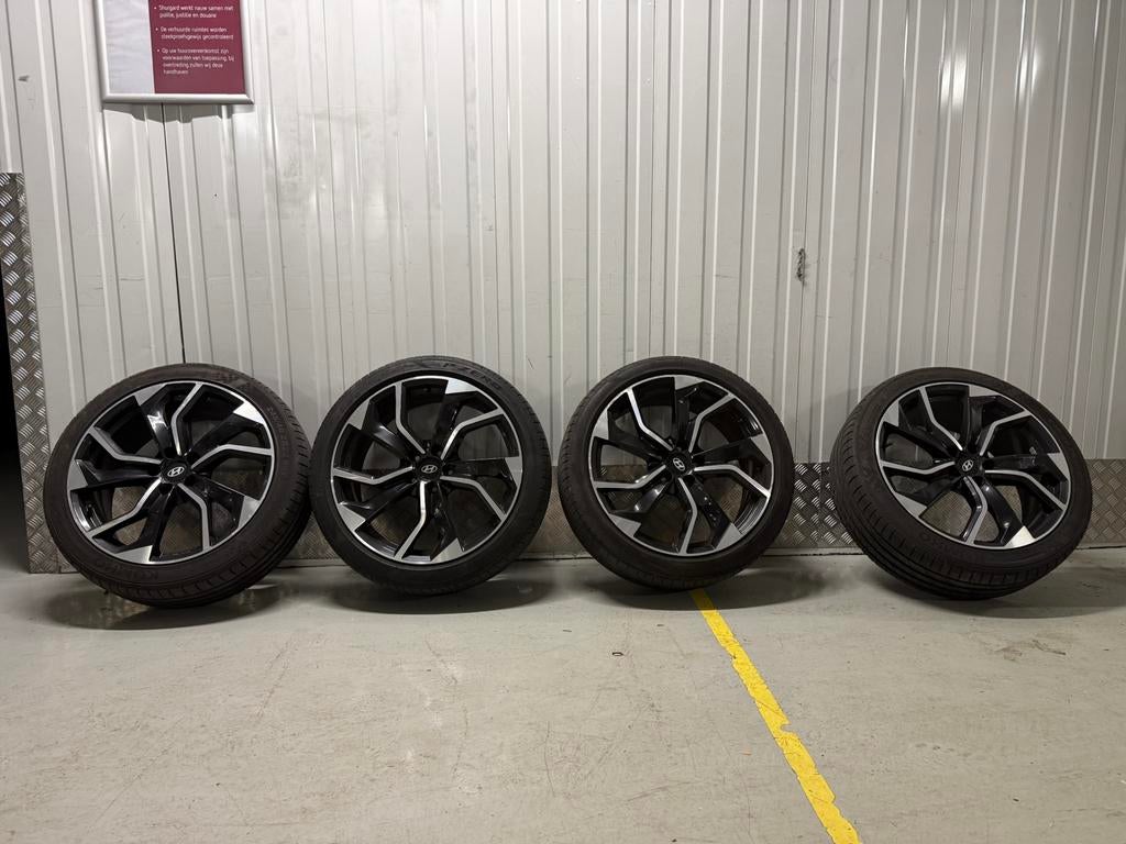 20 inch velgen kumho en pirelli P Zero Hyundai Ioniq 5 & 6, Auto-onderdelen, Banden en Velgen, Ophalen, Velg(en), Personenwagen