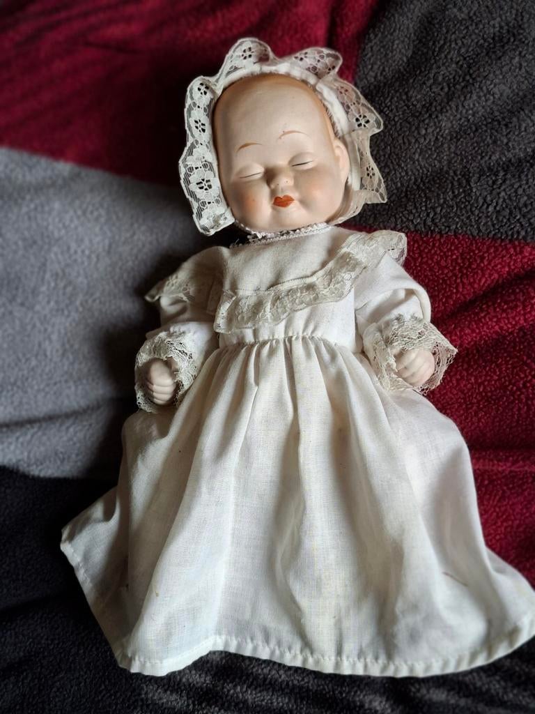 Porseleinen pop met 2 gezichtjes - helemaal gaaf, Verzamelen, Poppen, Zo goed als nieuw, Pop, Ophalen of Verzenden