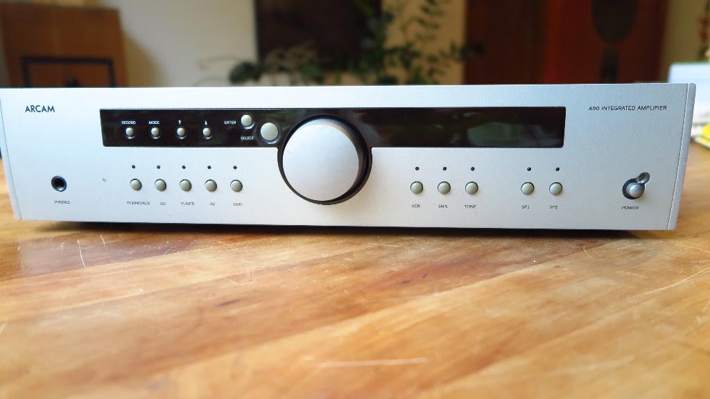 Arcam A90, Audio, Tv en Foto, Ophalen, Gebruikt, 120 watt of meer, Overige merken