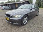 BMW 3 Serie Touring 318i Business Line (bj 2008, automaat), Auto's, Automaat, Zwart, 1435 kg, Origineel Nederlands