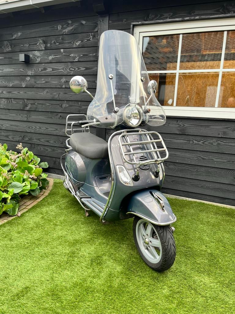 Vespa LX50 / Piaggio c38 Bouwjaar 2008, Fietsen en Brommers, Scooters | Vespa, Ophalen, Gebruikt, Maximaal 45 km/u, 49 cc