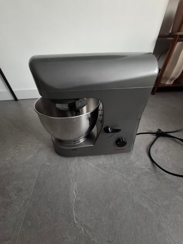 Deegmachine tomado, Witgoed en Apparatuur, Keukenmixers, Ophalen of Verzenden, 3 snelheden of meer