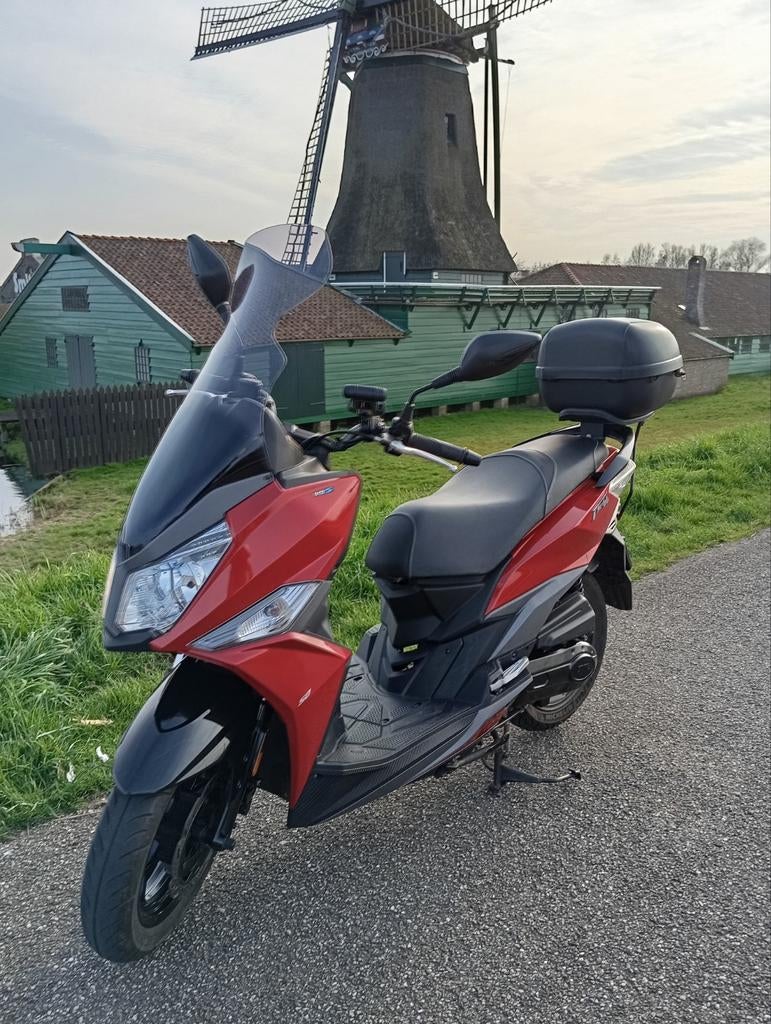 Sym Jet 14 uit 2023 Euro 5 super zuinig, Fietsen en Brommers, Scooters | SYM, Ophalen of Verzenden, Zo goed als nieuw, Benzine