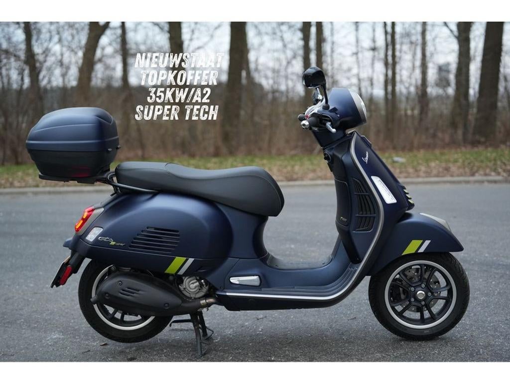 Vespa GTS 300 | Super Tech (bj 2022) 2,637 km, Scooter, Bedrijf, Onbekend, Vespa