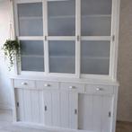 Witte buffetkast met glazen deuren, Huis en Inrichting, Kasten | Buffetkasten, Met deur(en), Glas, 150 tot 200 cm, Ophalen of Verzenden