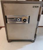 Zware Royal Safe kluis ±200kg met wieltjes – sleutels – €250, Ophalen, Gebruikt