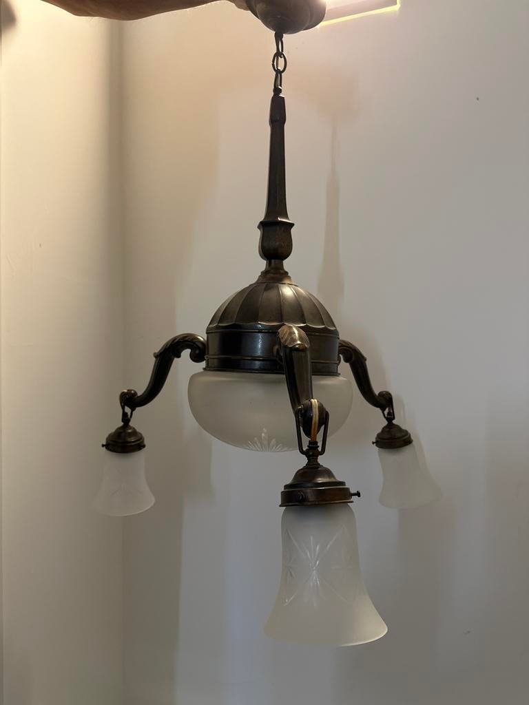 Eerste elektrische lamp met geslepen kelkjes, Ophalen of Verzenden