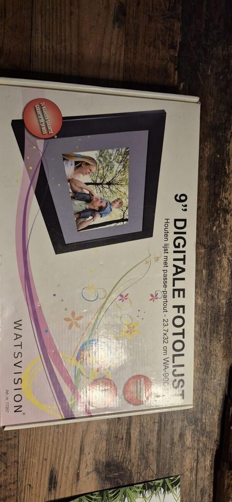 Digitale Fotolijst, Ophalen of Verzenden, Zo goed als nieuw, 8 tot 12 inch