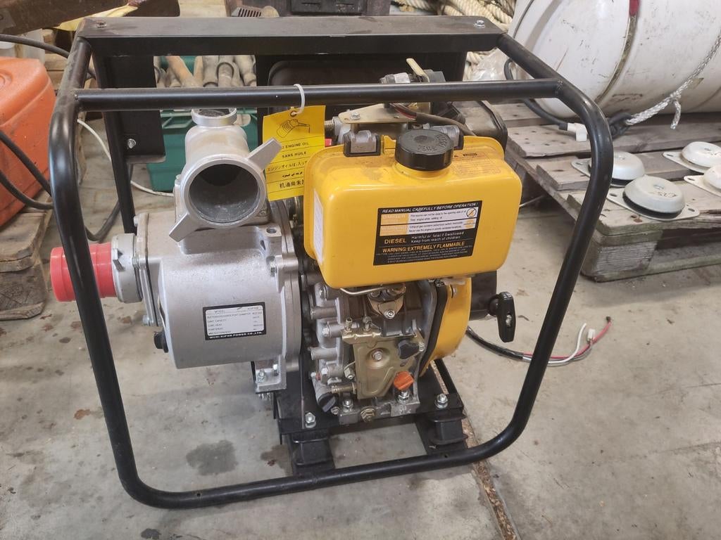 Kipor KDP30 E Diesel Waterpomp - Injector vastgelopen, Ophalen, Gebruikt, Handmatig