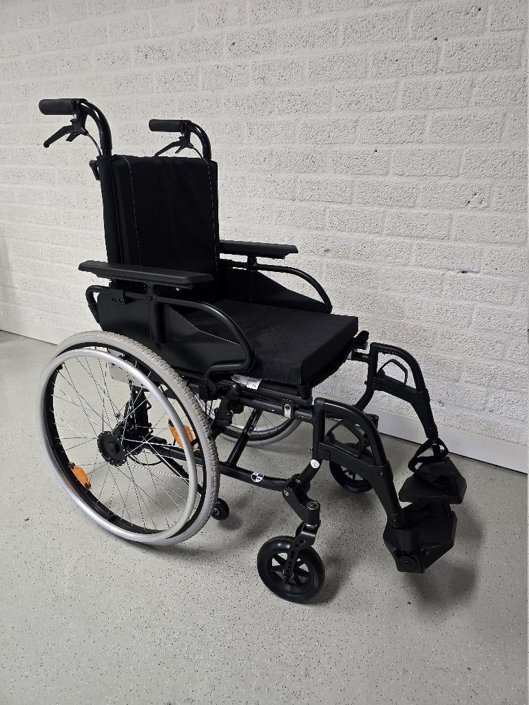 Lichtgewicht, inklapbare Dietz AS(01) rolstoel, Dietz, Ophalen of Verzenden, Zo goed als nieuw, Dietz