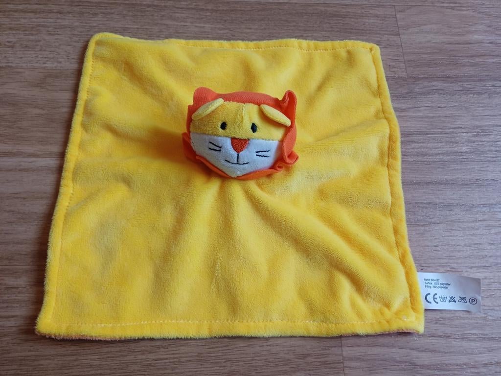 Doekje knuffeldoekje geel leeuw, Ophalen of Verzenden, Zo goed als nieuw, Overige typen