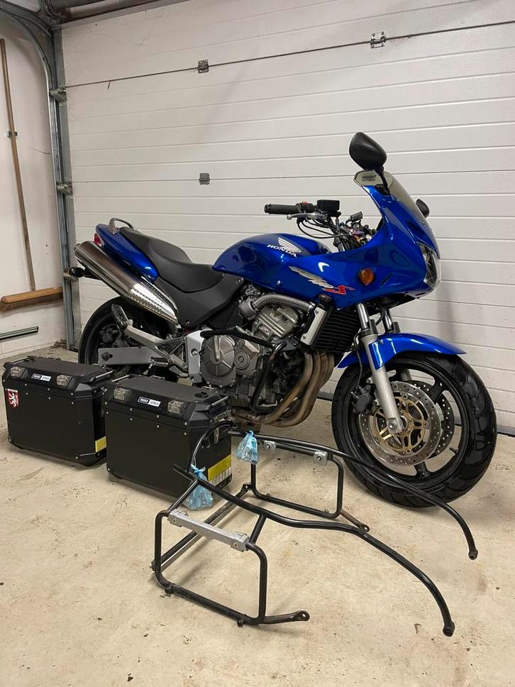 A2 of A Prachtige Honda CB600S met GIVI koffers en rek., Motoren, Motoren | Honda, Particulier, Sport, 12 t/m 35 kW, 4 cilinders